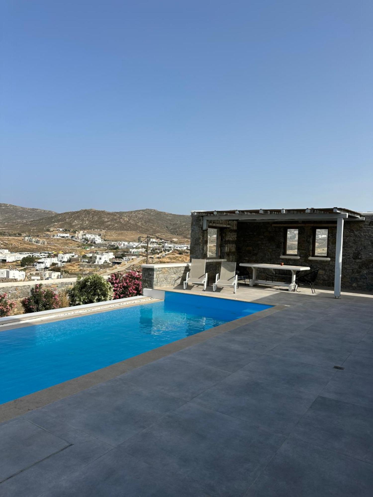 Ene'S Mykonos Apartment Klouvas Exterior photo